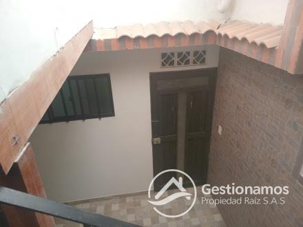 CODIGO A2486 VELODROMO LAURELES 